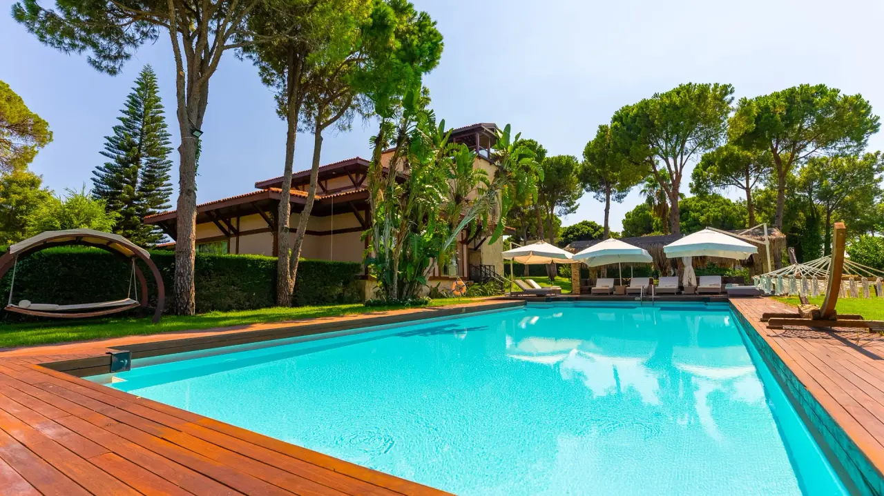 Presidential Villa Gloria Serenity Resort — 9