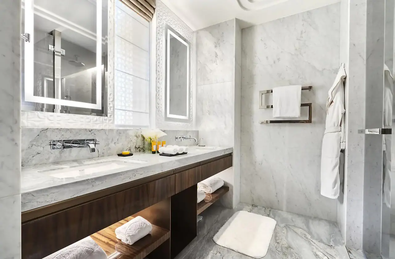 Deluxe Room Mandarin Oriental Bosphorus — 2