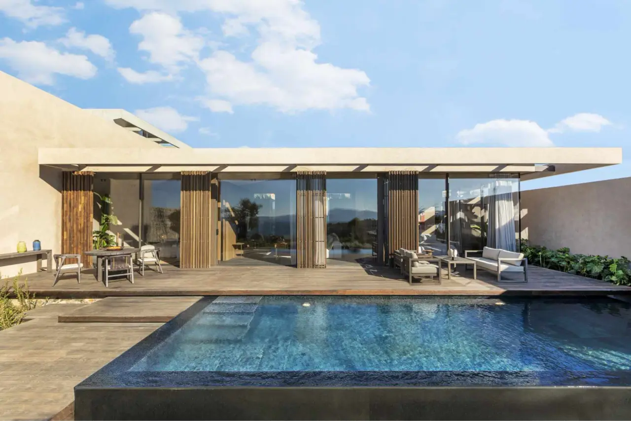 Three Bedroom Bijal Villa — 16
