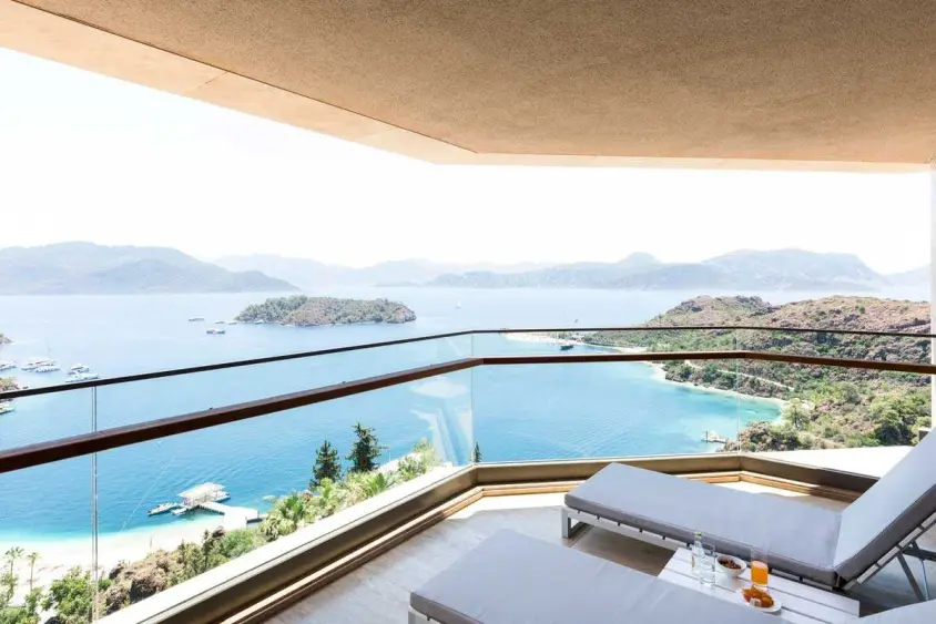 D Maris Bay — Gallery 10