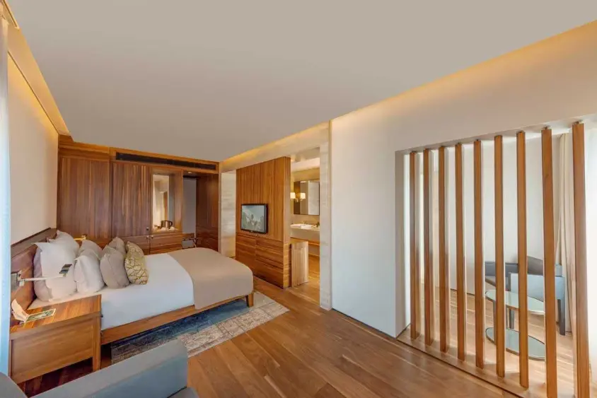 D Maris Bay — Gallery 9
