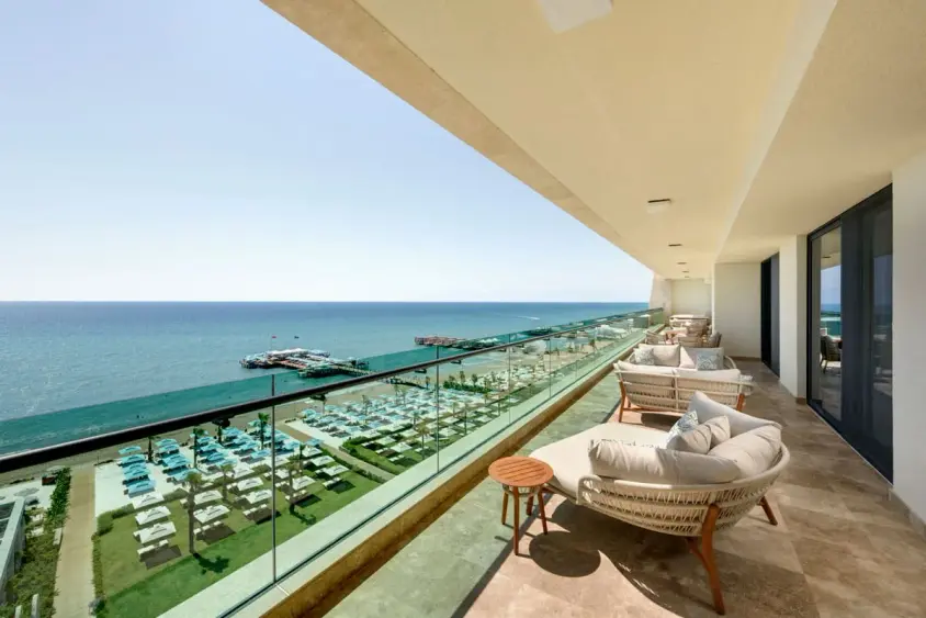 Regnum The Crown Hotel — Gallery 4