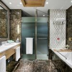 Regnum Carya Jade Family Room Bathroom